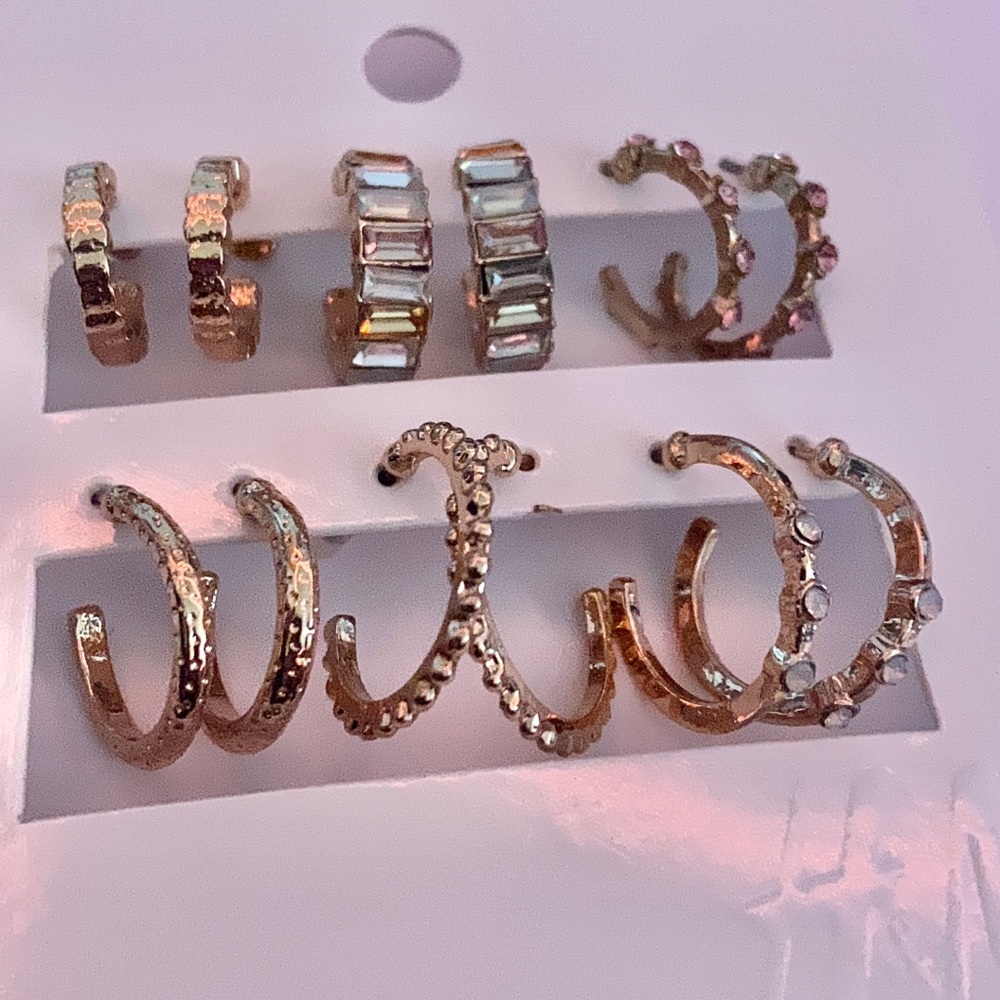 Six different pairs of earrings